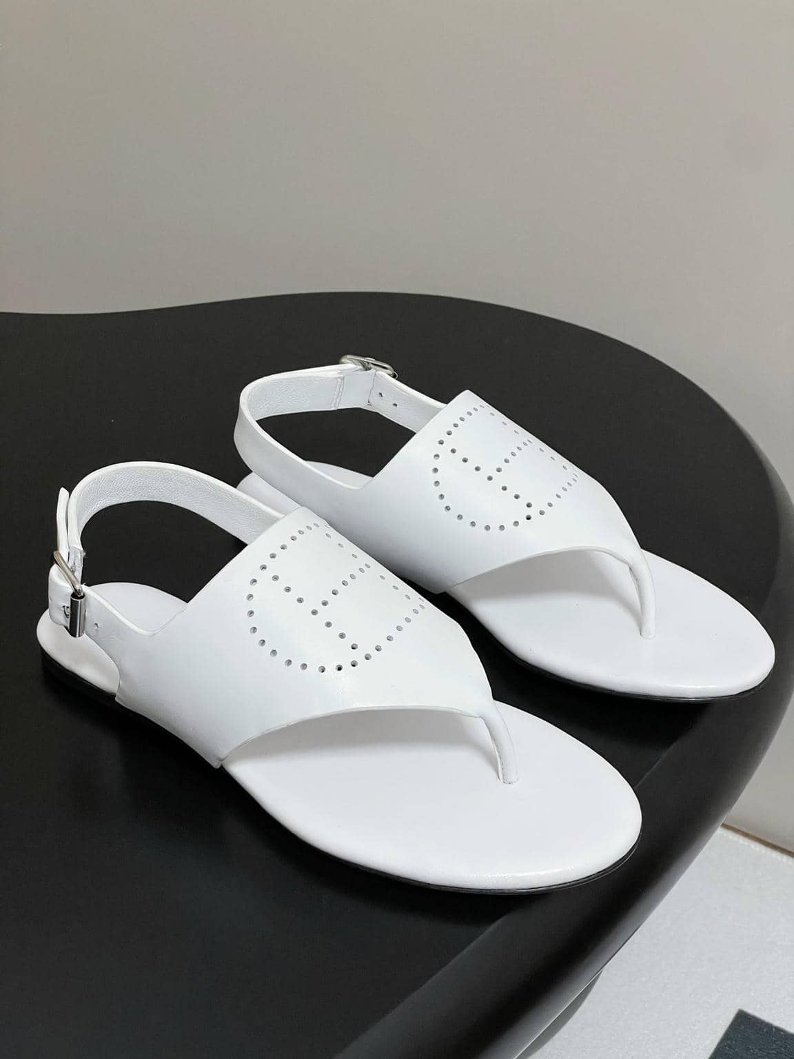 Hermes flip-flop-2
